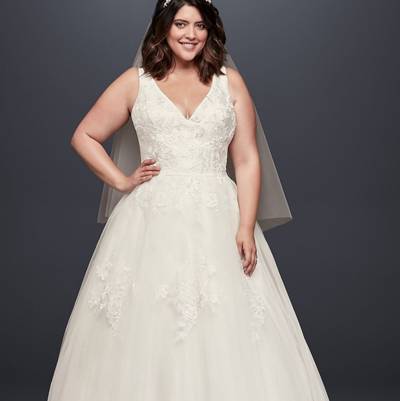 NWT David's Bridal MIKADO AND TULLE PLUS SIZE BALL - Picture 7 of 7